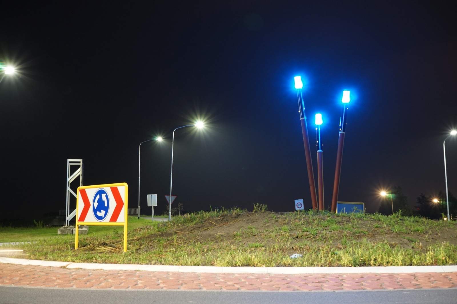 Soluxio design solar lights by FlexSol Soluxio design solar lights by FlexSol