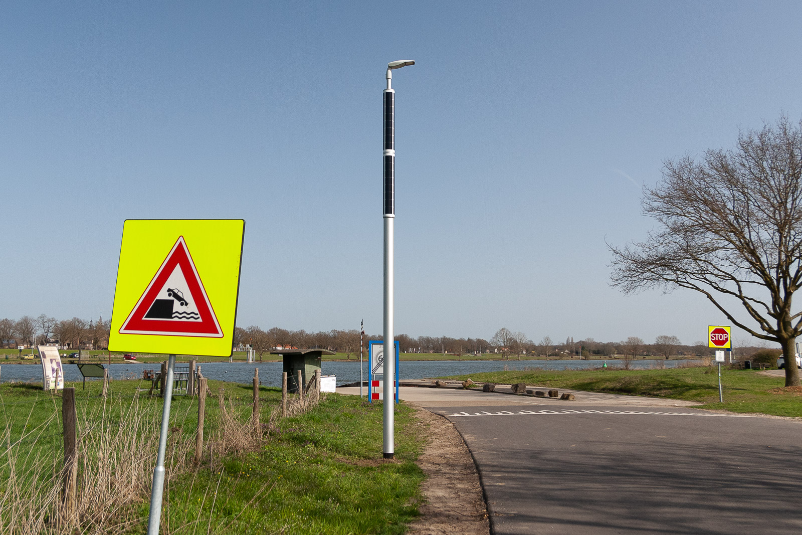 Flood proof streetlights by FlexSol